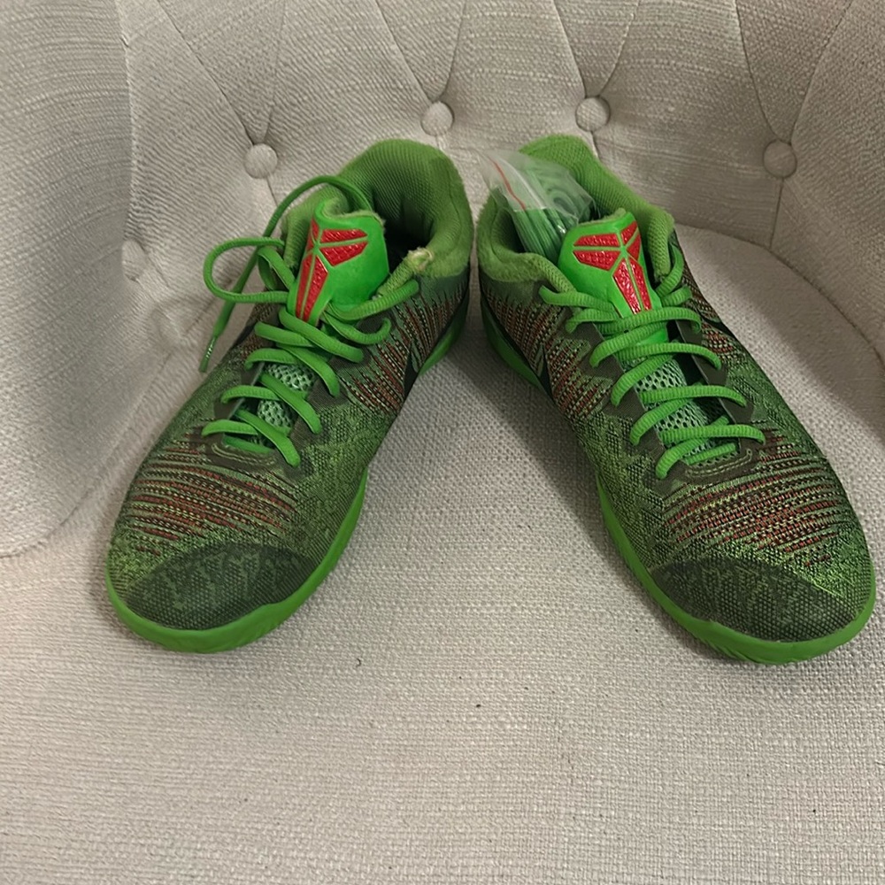 Kobe Grinch
